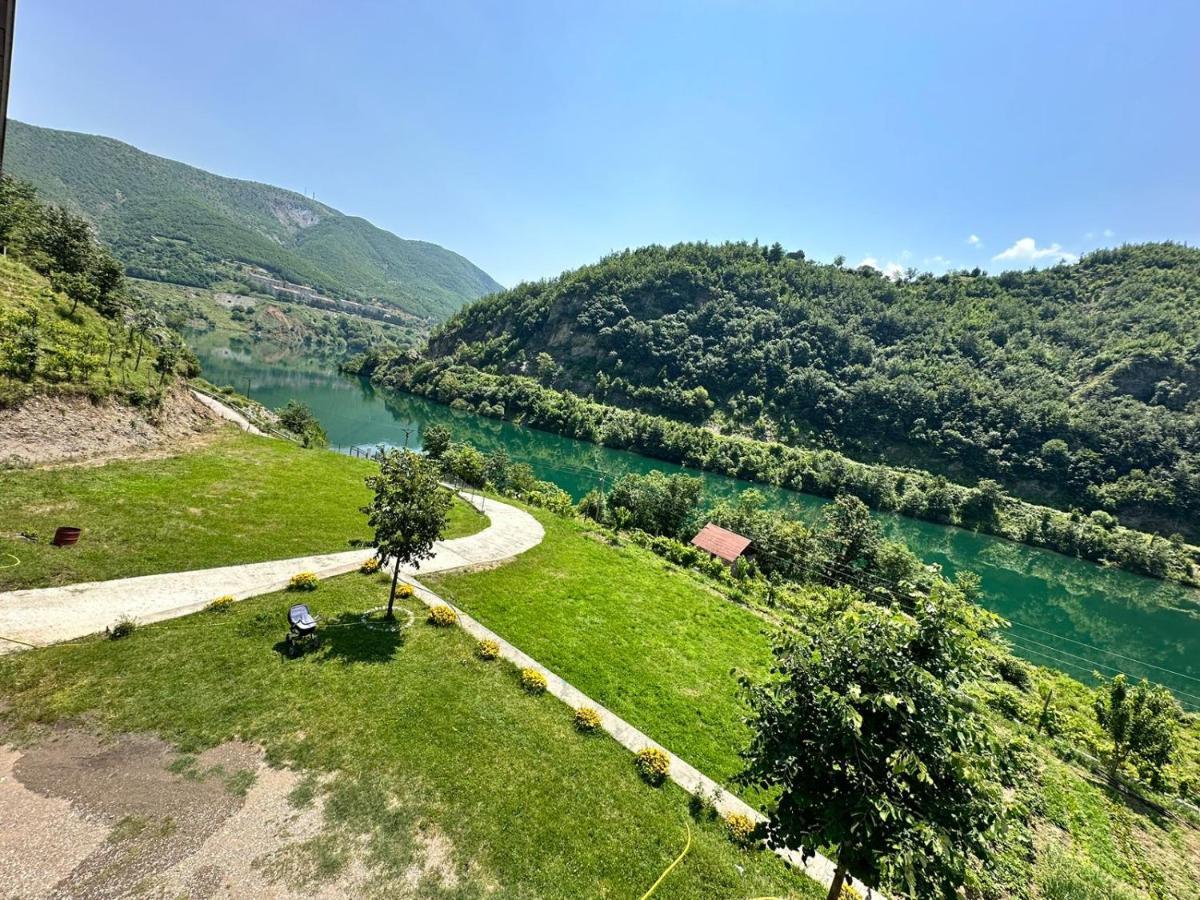 Guest House Florini 2023 Fierze Екстериор снимка