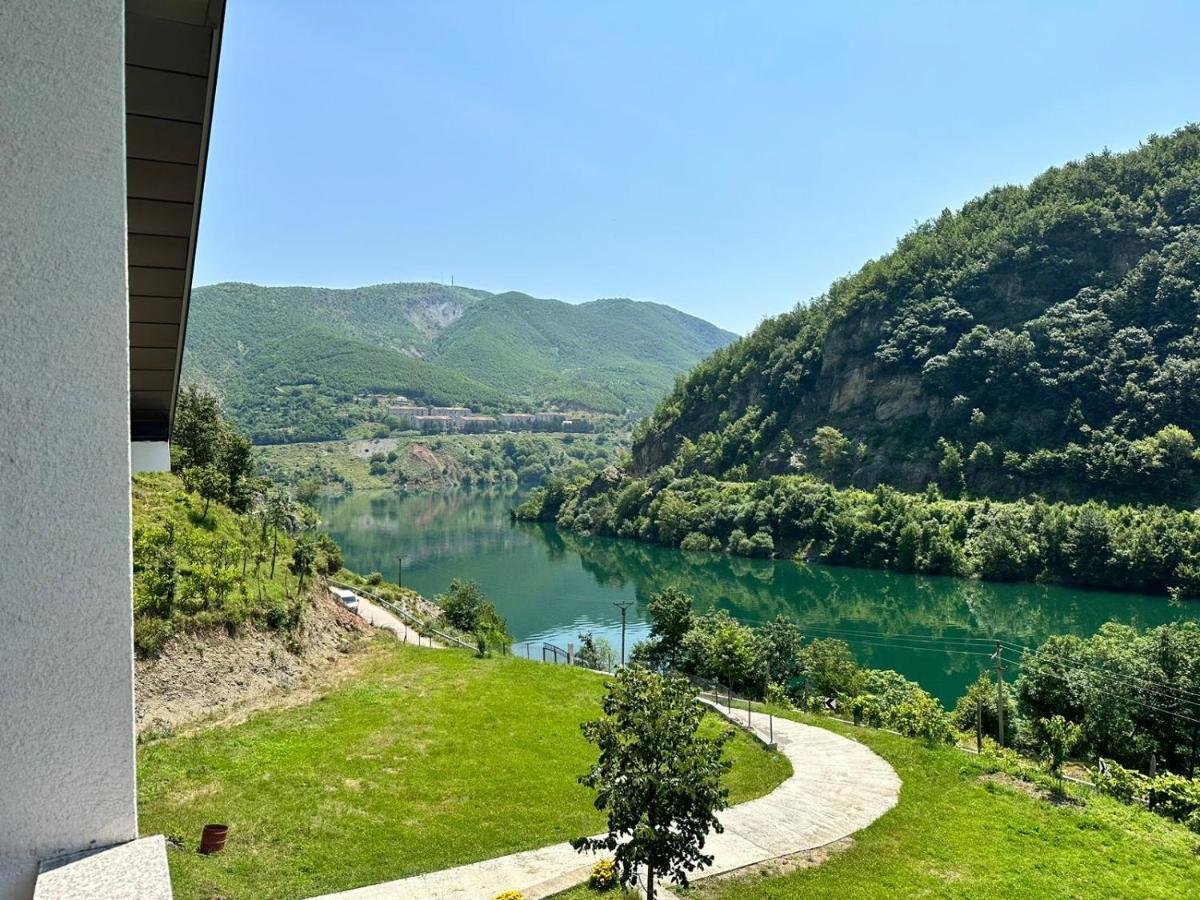 Guest House Florini 2023 Fierze Екстериор снимка